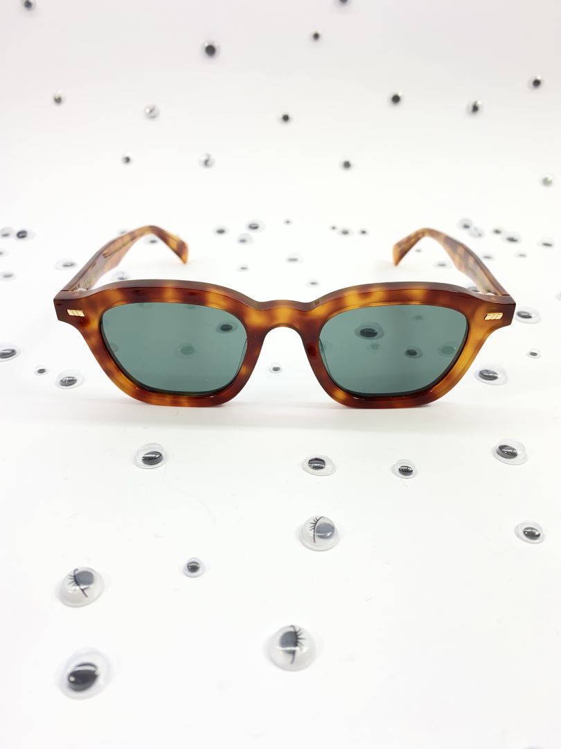 occhiali da soleacetato